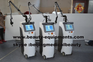 Trung Quốc Co2 Fractional Laser With RF Metal Tube 10600nm CO2 Skin Peeling Laser System nhà cung cấp